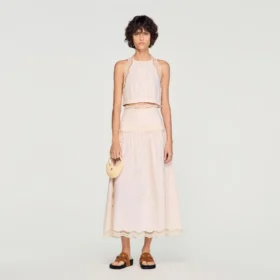 Cotton crop top with lace trim