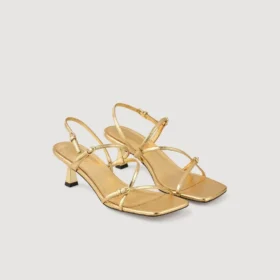 Sandals with straps