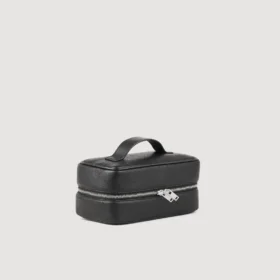 Toiletry bag in grained fabric